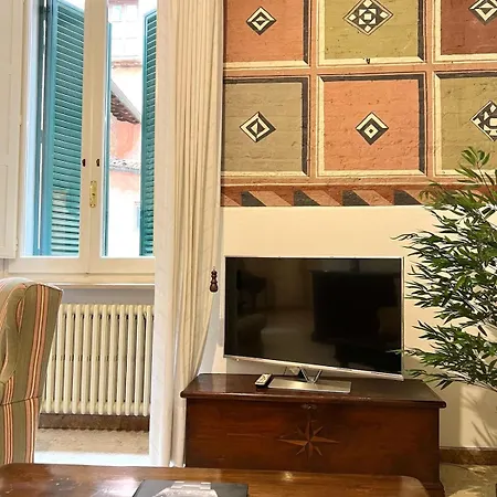 La Casa Di Vella Via